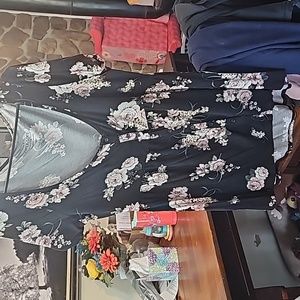 Stretchy Torrid shirt